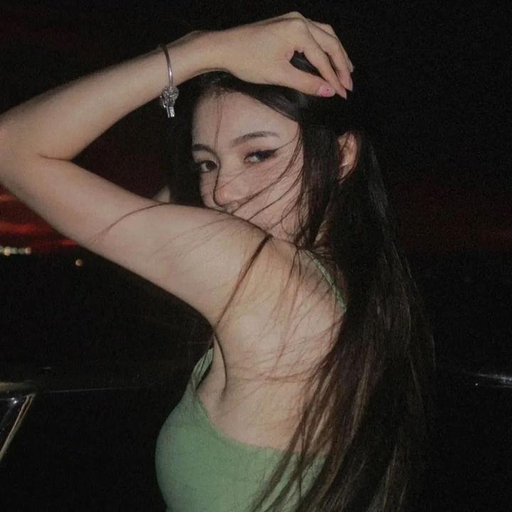 云端男女